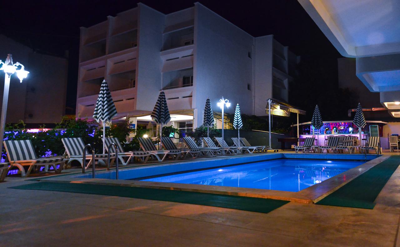 Hotel Green Palm 马尔马里斯 外观 照片
