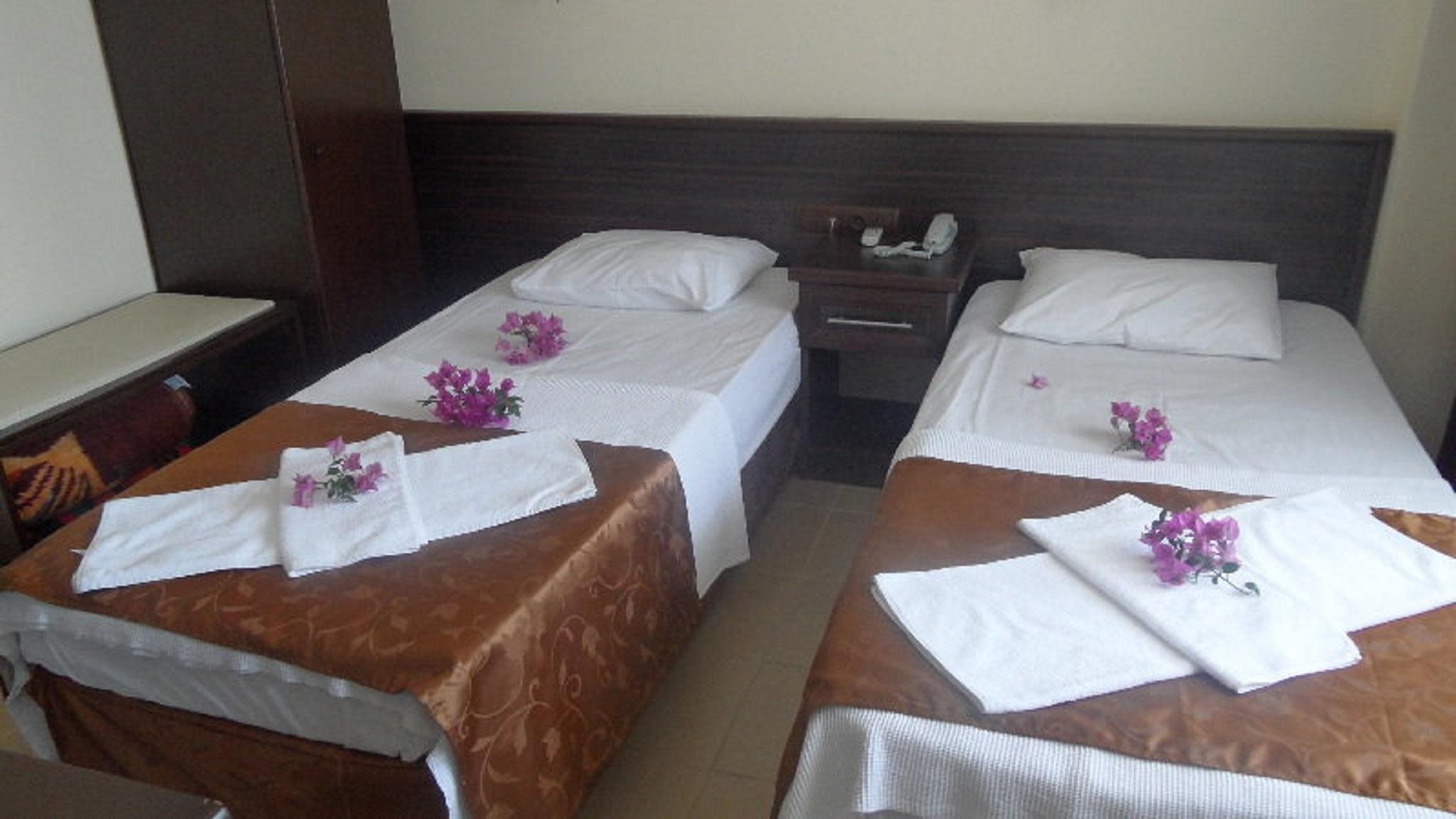 Hotel Green Palm 马尔马里斯 外观 照片