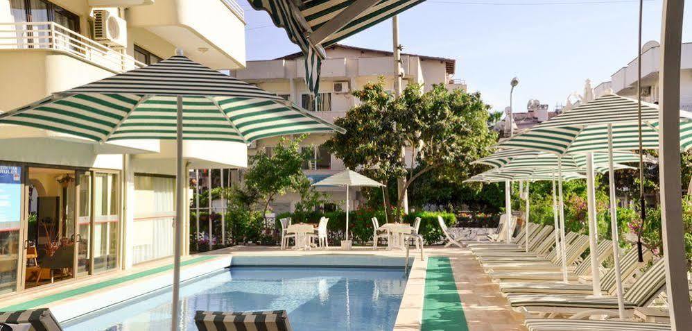 Hotel Green Palm 马尔马里斯 外观 照片